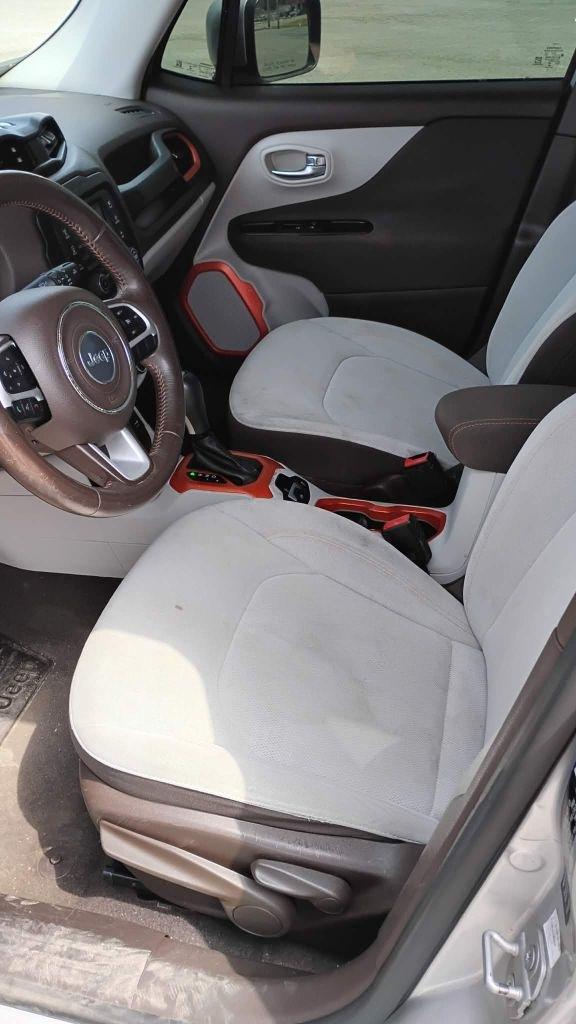 Jeep Renegade Latitude FWD 2015