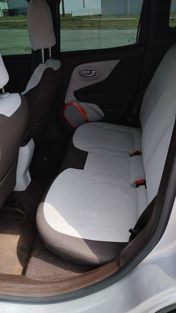 Jeep Renegade Latitude FWD 2015