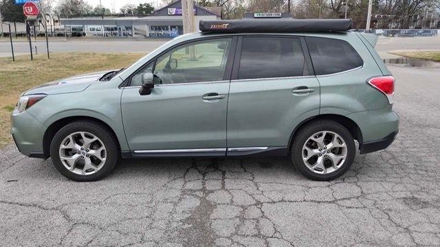Subaru Forester 2.5i Touring 2017