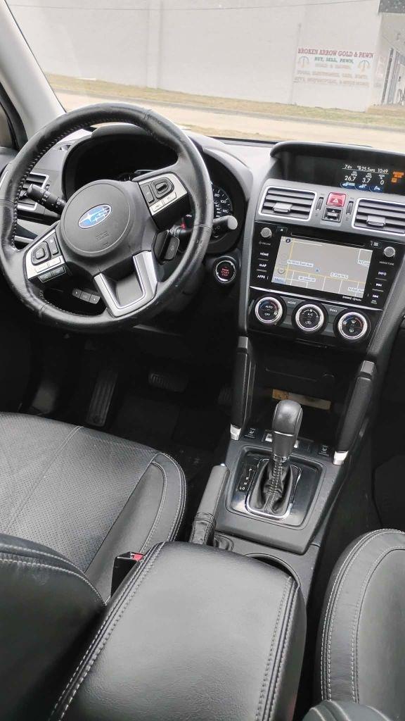 Subaru Forester 2.5i Touring 2017