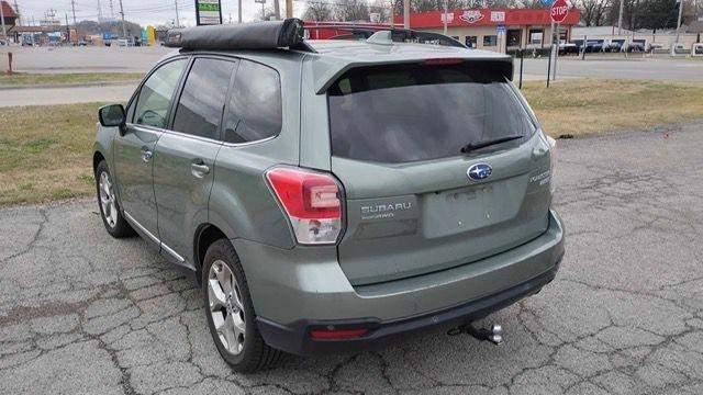 Subaru Forester 2.5i Touring 2017