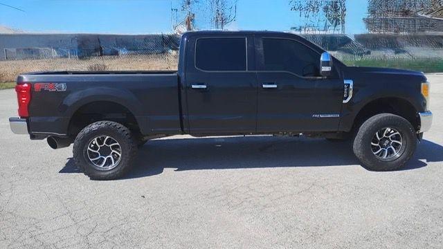 Ford F-250 SD King Ranch Crew Cab 4WD 2017
