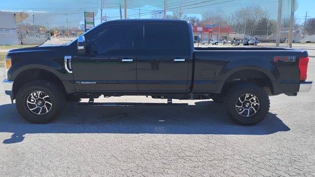 Ford F-250 SD King Ranch Crew Cab 4WD 2017