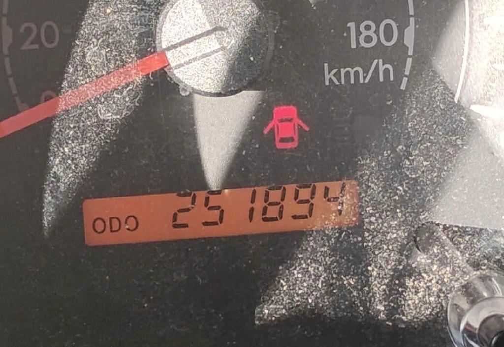 Toyota Tundra Tundra-Grade CrewMax 5.7L FFV 4WD 2013