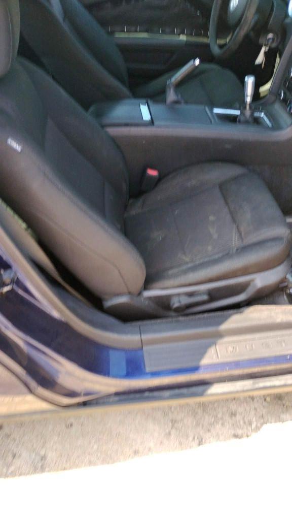 Ford Mustang V6 Coupe 2010