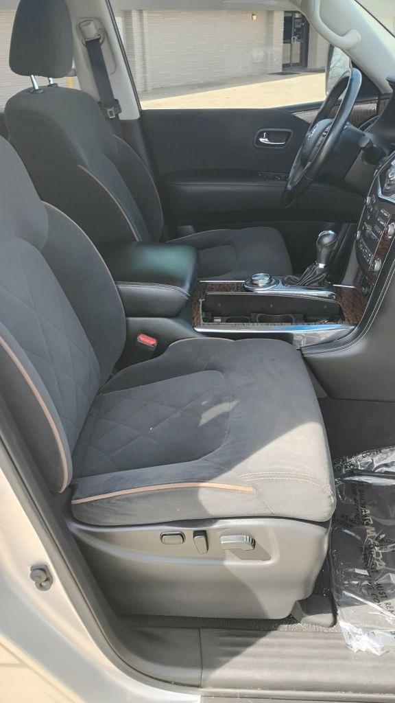 Nissan Armada SV AWD 2017