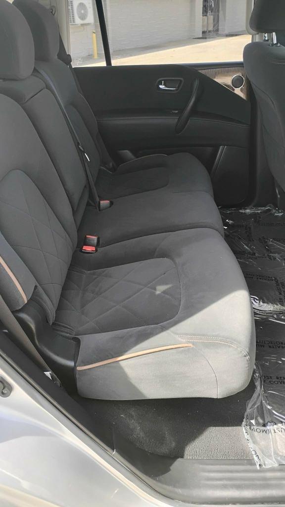 Nissan Armada SV AWD 2017