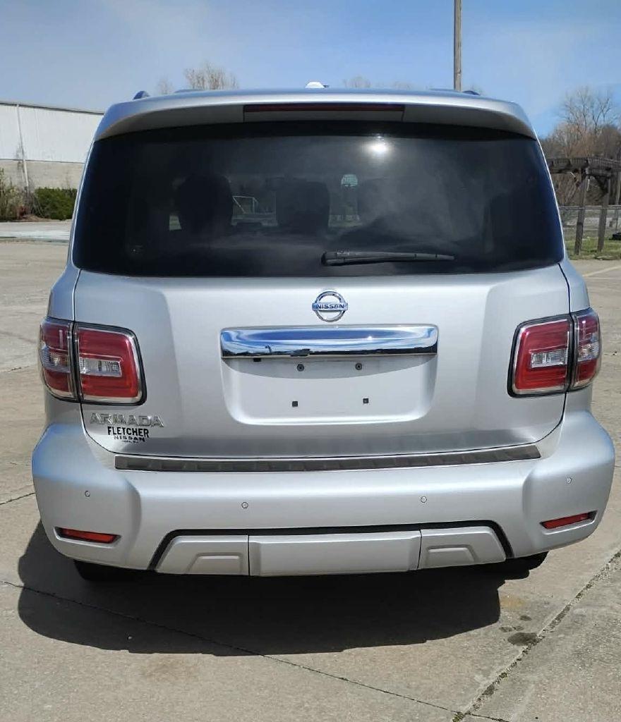 Nissan Armada SV AWD 2017