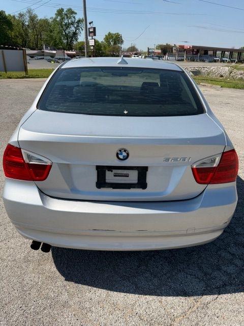 BMW 3-Series 328i 2007