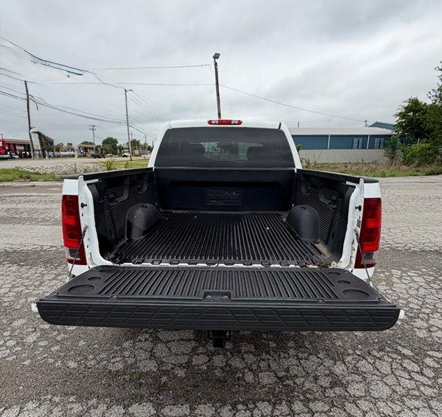 GMC Sierra 1500 SLE Crew Cab 2WD 2013