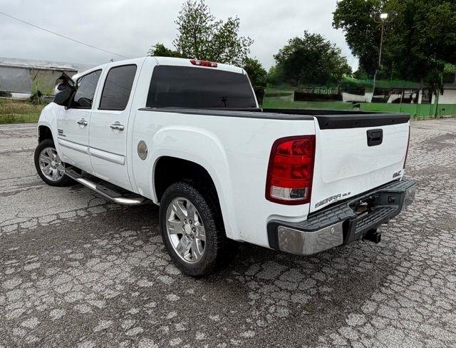GMC Sierra 1500 SLE Crew Cab 2WD 2013