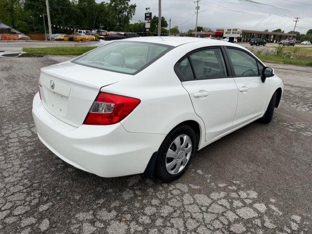 Honda Civic LX Sedan 5-Speed AT 2012