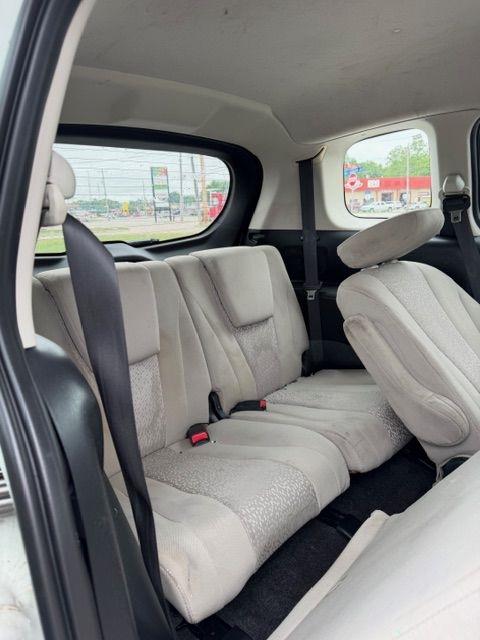 Mazda MAZDA5 Touring 2012