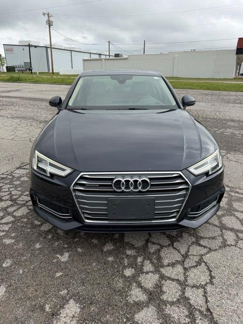 Audi A4 2.0T Prestige quattro Sedan 2017