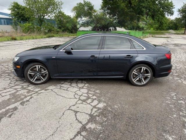 Audi A4 2.0T Prestige quattro Sedan 2017
