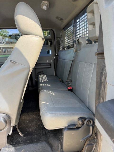 Ford F-350 SD XL SuperCab Long Bed DRW 2WD 2014