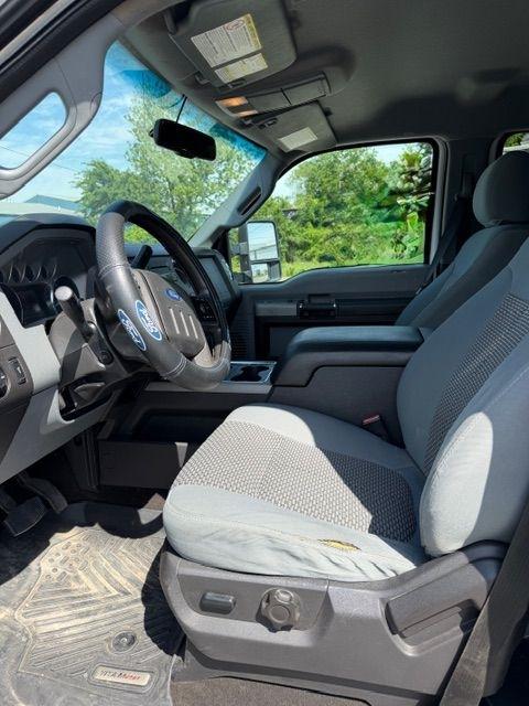 Ford F-350 SD King Ranch Crew Cab 4WD 2013