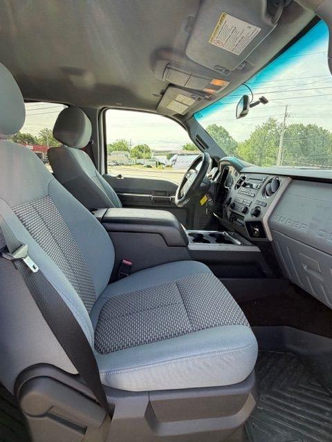 Ford F-350 SD King Ranch Crew Cab 4WD 2013