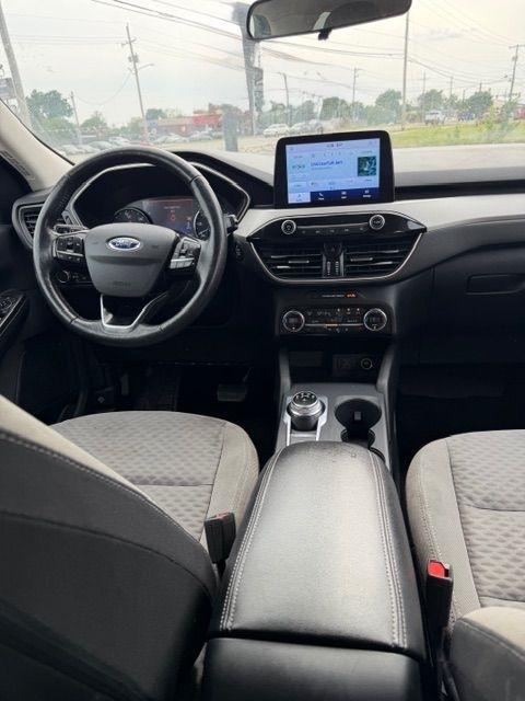 Ford Escape Hybrid SE Sport 2021