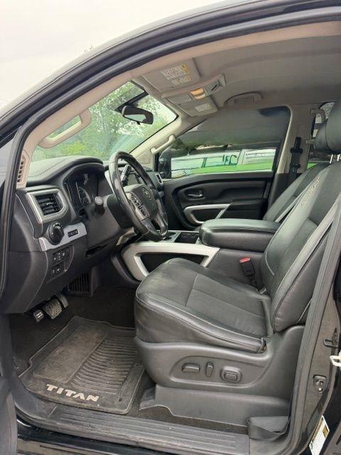 Nissan Titan XD PRO-4X Crew Cab 4WD Diesel 2019
