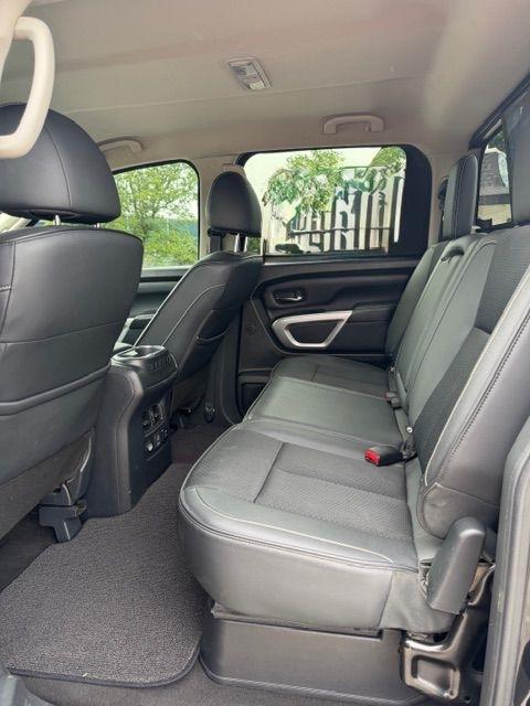 Nissan Titan XD PRO-4X Crew Cab 4WD Diesel 2019