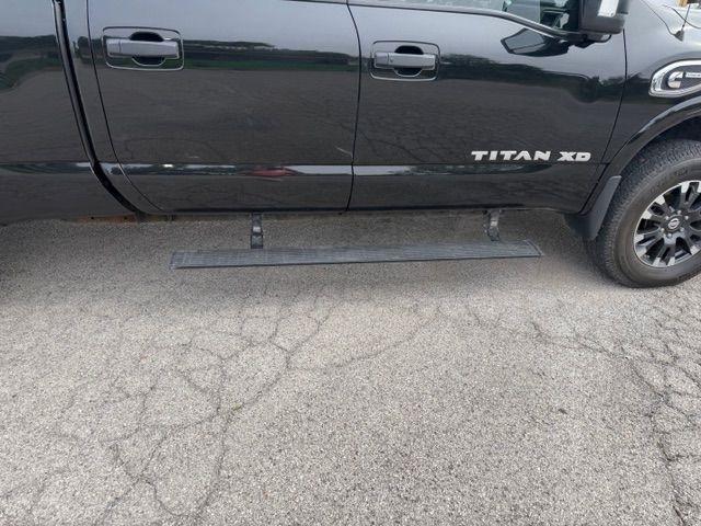 Nissan Titan XD PRO-4X Crew Cab 4WD Diesel 2019