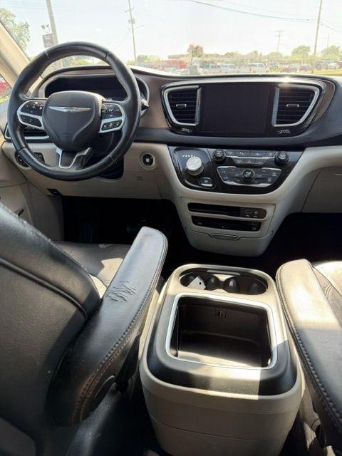 Chrysler Pacifica Touring-L Plus 2017