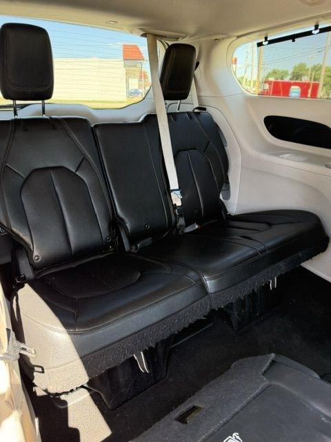 Chrysler Pacifica Touring-L Plus 2017