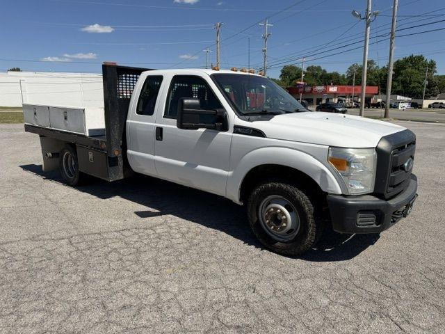 Ford F-350 SD XL SuperCab Long Bed DRW 2WD 2014