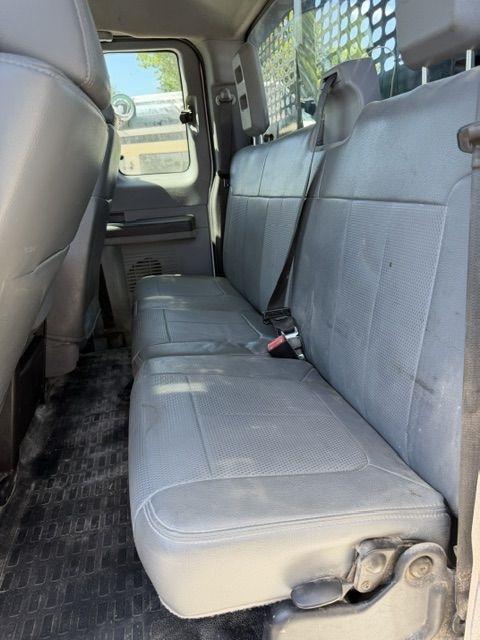 Ford F-350 SD XL SuperCab Long Bed DRW 2WD 2014