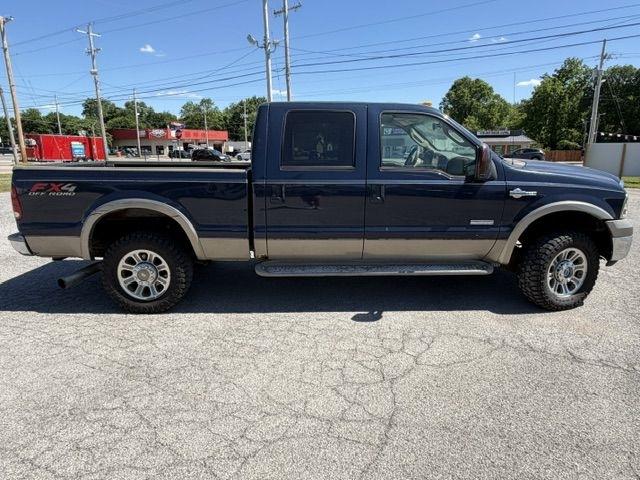 Ford F-250 SD XL Crew Cab 4WD 2006