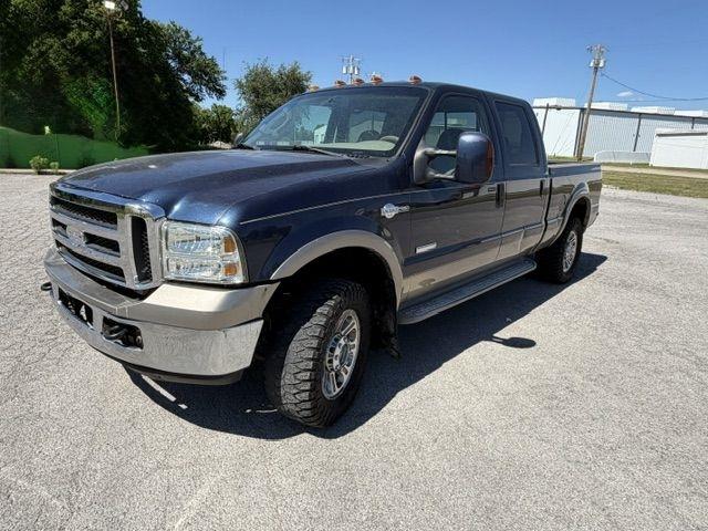 Ford F-250 SD XL Crew Cab 4WD 2006