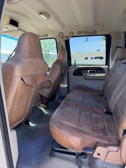 Ford F-250 SD XL Crew Cab 4WD 2006