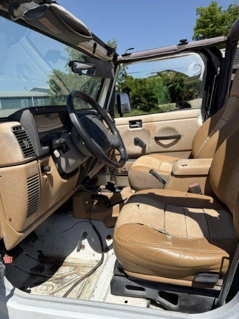 Jeep Wrangler SE 1997