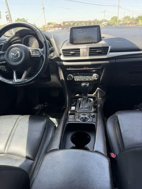 Mazda MAZDA3 s Touring AT 4-Door 2018