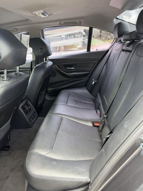 BMW 3-Series 328i Sedan 2013