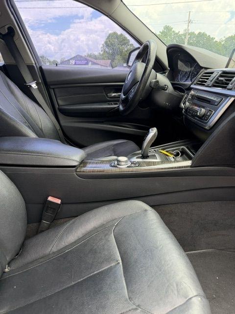 BMW 3-Series 328i Sedan 2013