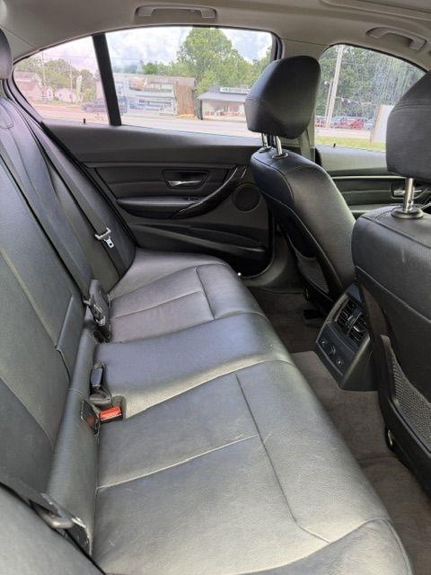 BMW 3-Series 328i Sedan 2013