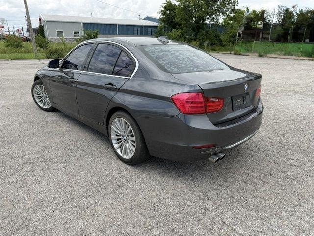 BMW 3-Series 328i Sedan 2013