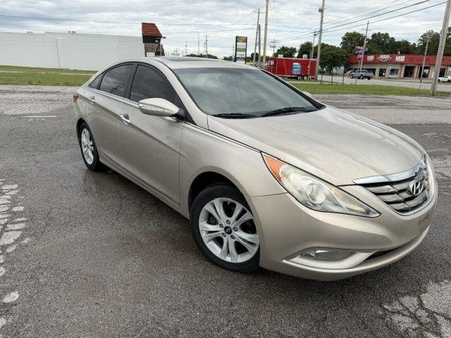 Hyundai Sonata SE Auto 2011