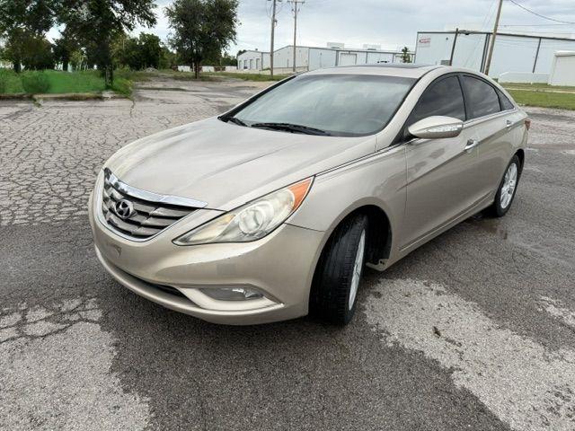 Hyundai Sonata SE Auto 2011