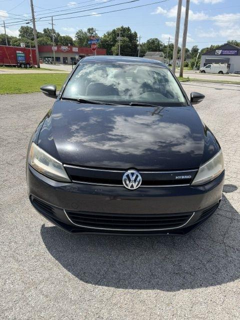 Volkswagen Jetta Hybrid Base 2013
