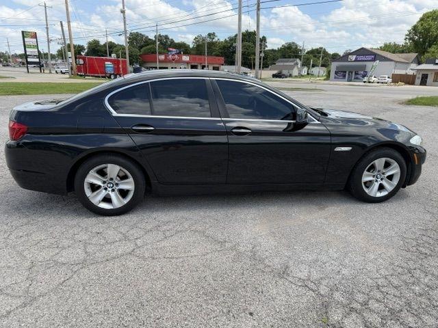 BMW 5-Series 528i 2012
