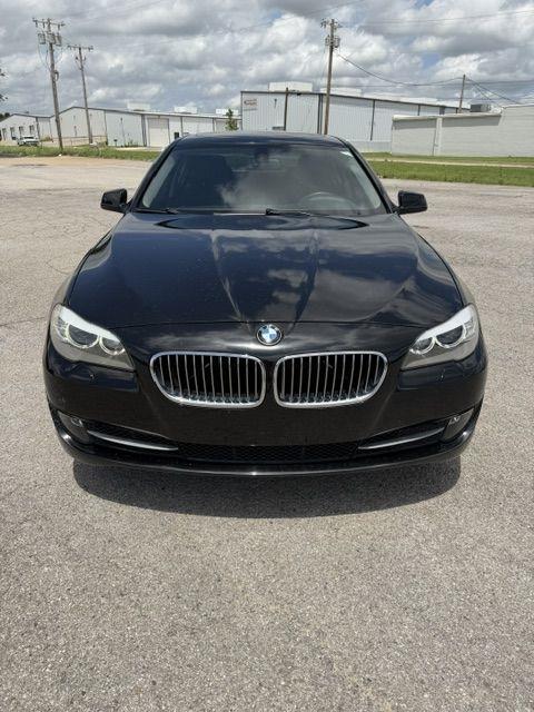 BMW 5-Series 528i 2012