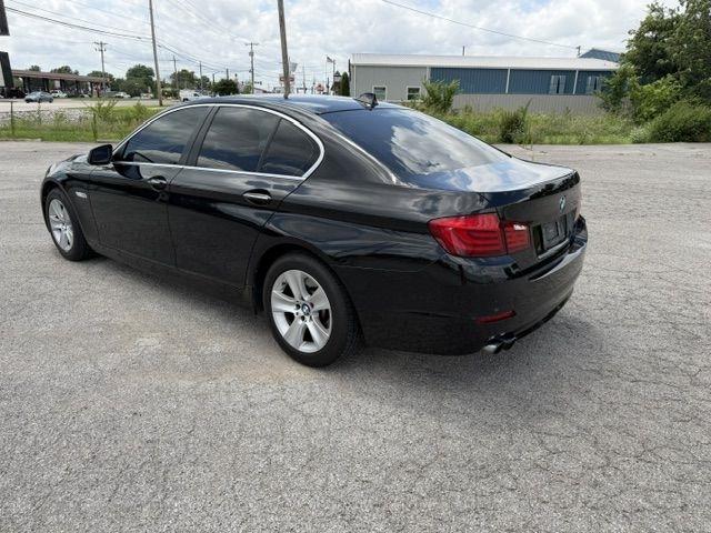 BMW 5-Series 528i 2012