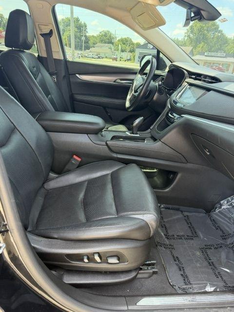 Cadillac XT5 AWD 4dr Luxury 2017