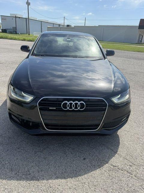 Audi A4 2.0T Sedan quattro Tiptronic 2014