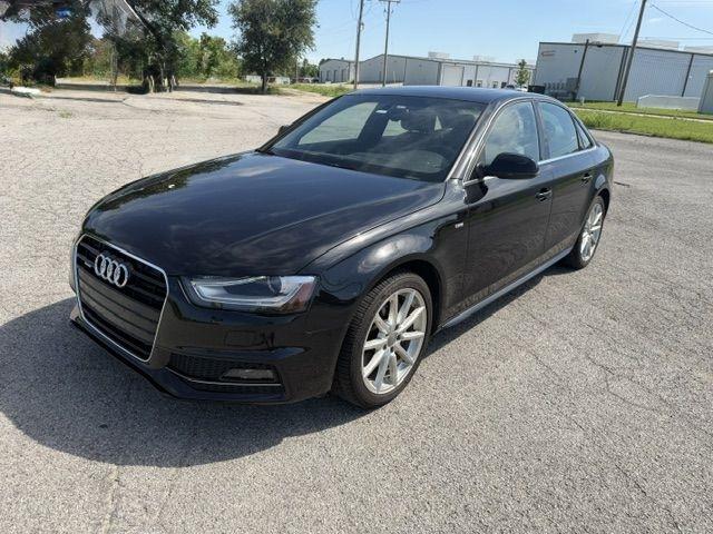 Audi A4 2.0T Sedan quattro Tiptronic 2014