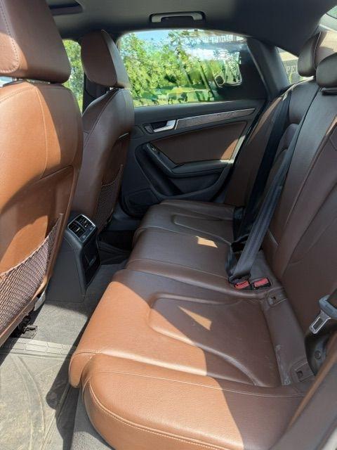 Audi A4 2.0T Sedan quattro Tiptronic 2014