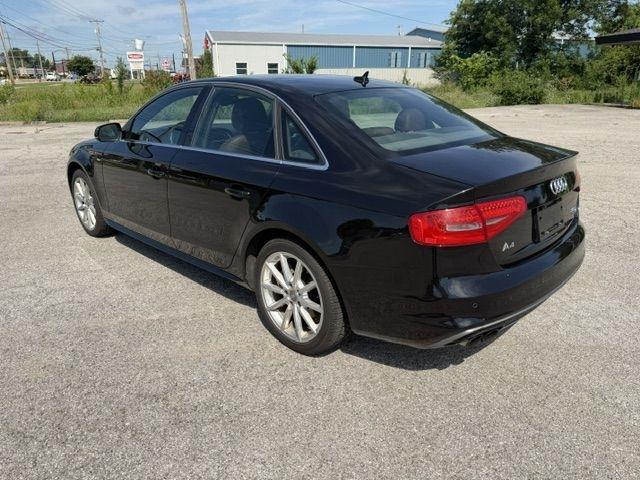 Audi A4 2.0T Sedan quattro Tiptronic 2014